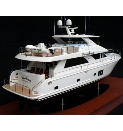 Custom Models - Ocean Alexander - Ocean Alexander 74 "Platinum Princess" - Abordage