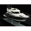 Custom Models - Marquis Yachts - Marquis 500 Sport Bridge - Abordage