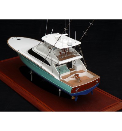 Custom Models - F & S Boatworks - F & S 72 "You Never Know" - Abordage