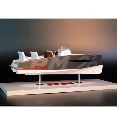Custom Models - RM Fora Marine - RM 26 - Abordage