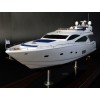 Custom Models - Sunseeker - SUNSEEKER 82 MOTOR YACHT "BIENAVENTURANZA V" - Abordage