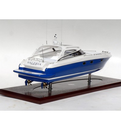 Custom Models - Baia - Baia Aqua 54 "Valeria" - Abordage
