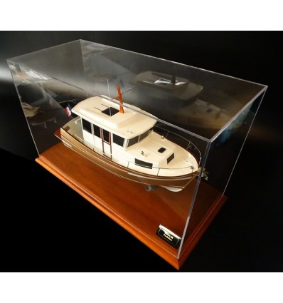 Display Cases - - ​ Display Case Acrylic with no frame - Abordage