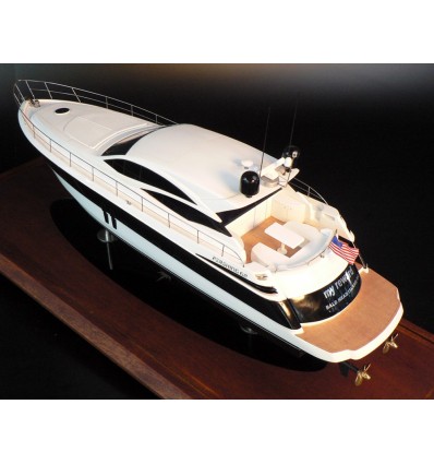 Custom Models - Pershing yachts - PERSHING 62 - Abordage