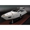 Custom Models - Pershing yachts - PERSHING 82 - Abordage