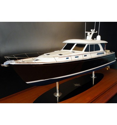 Custom Models - Sabre Yachts - Sabre Dirigo 66 - Abordage