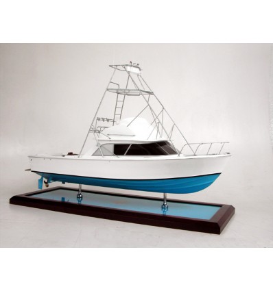 Custom Models - Bertram - Bertram 31 "Aqua Hog" - Abordage