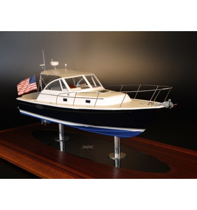 Custom Models - Hunt - Hunt 33 Surfhunter custom model - Abordage