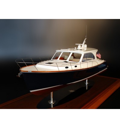 Custom Models - Hinckley - Hinckley Talaria 43 custom model - Abordage