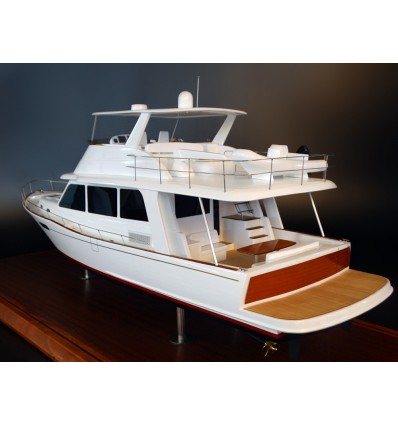 Custom Models - Grand Banks - Grand Banks 60 custom model - Abordage