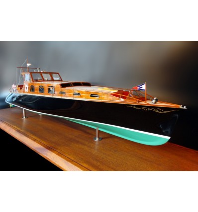 Custom Models - Brooklin Boat Yard - Classic 1937 Commuter Yacht 74 APHRODITE - Abordage