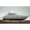 Custom Models - Cruisers Yachts - Cruisers Yachts 560 "Part Wave" - Abordage