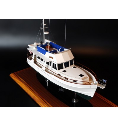 Custom Models - Grand Banks - Grand Banks Europa 42 custom model - Abordage