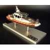 Custom Models - Safe Boats International - Safe 33 Full Cabin Inboard - Abordage