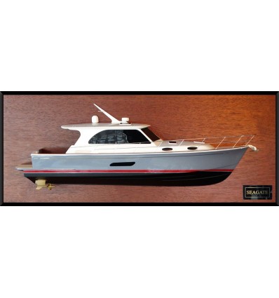 Custom Half Models - - Grand Banks 44 Eastbay SX half model with deck details - Abordage