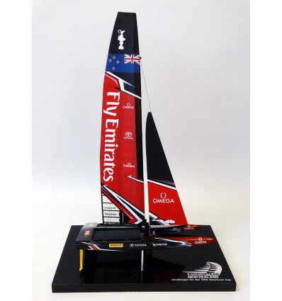 America's Cup Boats - - Emirates Team New Zealand - Catamaran AC 50 - 2017 - desk model - Abordage