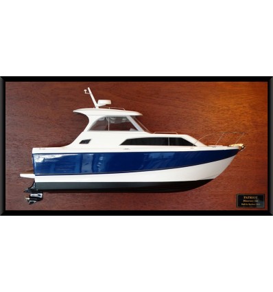Custom Half Models - Bayliner Boats - Bayliner Discovery 266 half model - Abordage