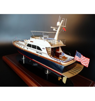 Custom Models - Vicem Yachts - Vicem 77 Classic and Flybridge custom model - Abordage
