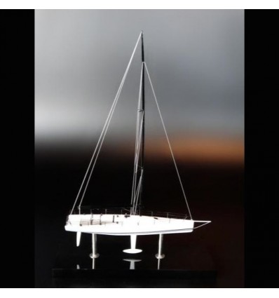 Custom Desk Models - TP 52 - TP 52 desk model - Abordage