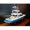 Custom Models - Viking Yachts - Viking 92 enclosed bridge with a skybridge custom model - Abordage