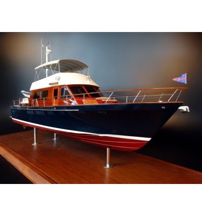 Custom Models - Hunt - Hunt 61 Trawler custom model - Abordage