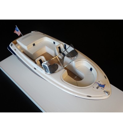 Custom Models - Chris Craft - Chris Craft Launch 22 custom model - Abordage