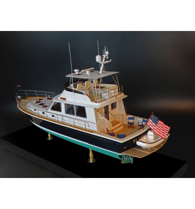 Custom Models - Grand Banks - Grand Banks Eastbay 58 custom model - Abordage