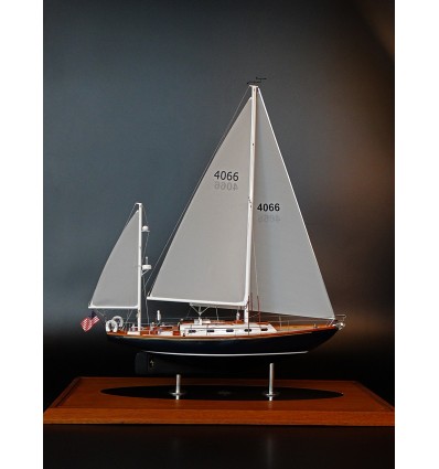 Custom Models - Hinckley - Hinckley Bermuda 40 custom model - Abordage