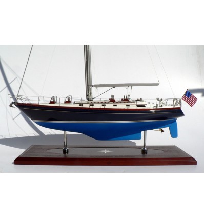 Custom Models - Little Harbor - Little Harbor 50 "Atalanta" - Abordage