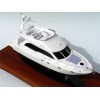 Custom Models - Meridian - Meridian 411 "Knot Home III" - Abordage
