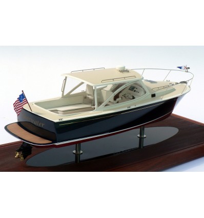 Custom Models - MJM - MJM 29z Express "Shearwater" - Abordage