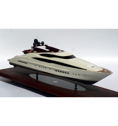 Custom Models - Palmer Johnson - Palmer Johnson 150 - Abordage