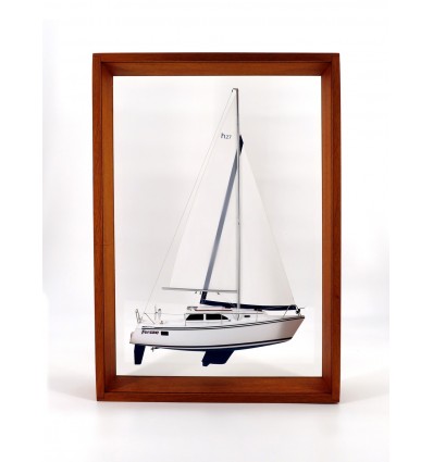 Custom Half Models - - Hunter 27 framed half model - Abordage