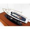 Custom Models - - E33 daysailer custom model - Abordage