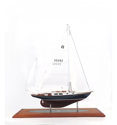 Custom Models - Hinckley - Hinckley Pilot 35 custom model - Abordage