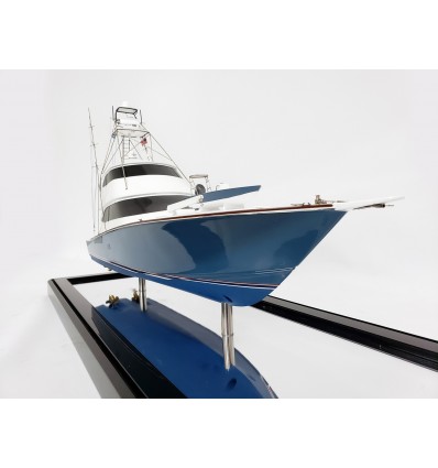 Custom Models - Viking Yachts - Viking 82 custom model replica - Abordage