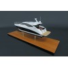 Custom Desk Models - Sea Ray - Sea Ray L590 Express custom desk model - Abordage