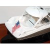 Custom Models - Sea Ray - Sea Ray 40 Sundancer "Family Affair" - Abordage