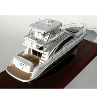 Custom Models - Sea Ray - Sea Ray 58 Sedan Bridge "Per Vita" - Abordage