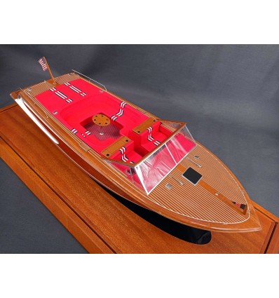 Custom Models - - Streblow 29 of 1999 custom model - Abordage