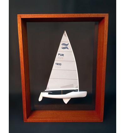 Custom Half Models - - Finn Dinghy (4,5 mts) Custom Framed Half Model with sails and mast - Abordage