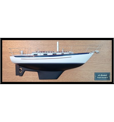 Custom Half Models - Pacific Seacraft - Pacific Seacraft 31 custom half model with deck details - Abordage