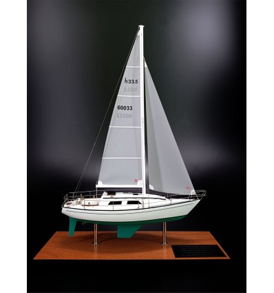 Custom Models - - Hunter 33 custom model - Abordage