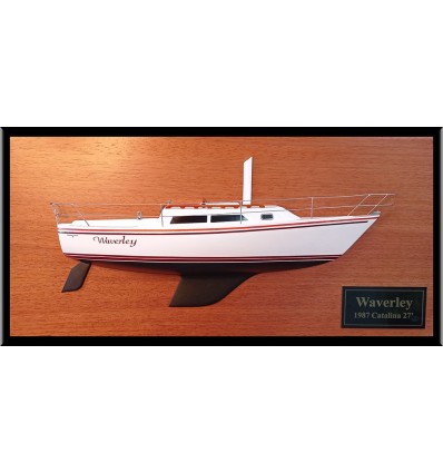 Custom Half Models - Catalina - Catalina 27 custom half model with deck details - Abordage
