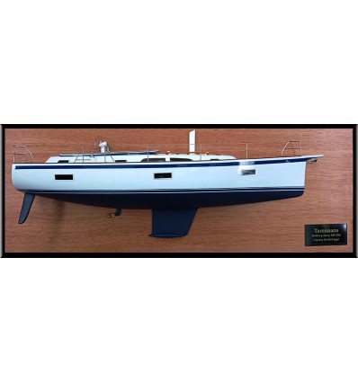 Custom Half Models - Hallberg-Rassy - Hallberg Rassy 40C Half Model with deck details - Abordage