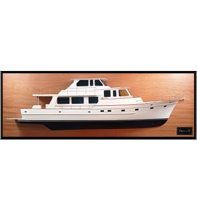 Custom Half Models - - Fleming F85 enclosed FlyBridge custom half model - Abordage