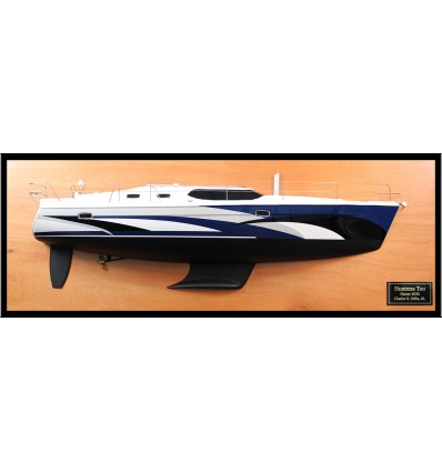Hunter 45DS custom half model with deck details