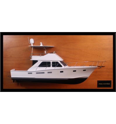 Pacifica 44 Custom half model with deck details