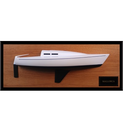 J/30 JBoats half model