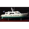 Custom Models - Hunt - Hunt 89' Motor Yacht "Tumblehome" - Abordage